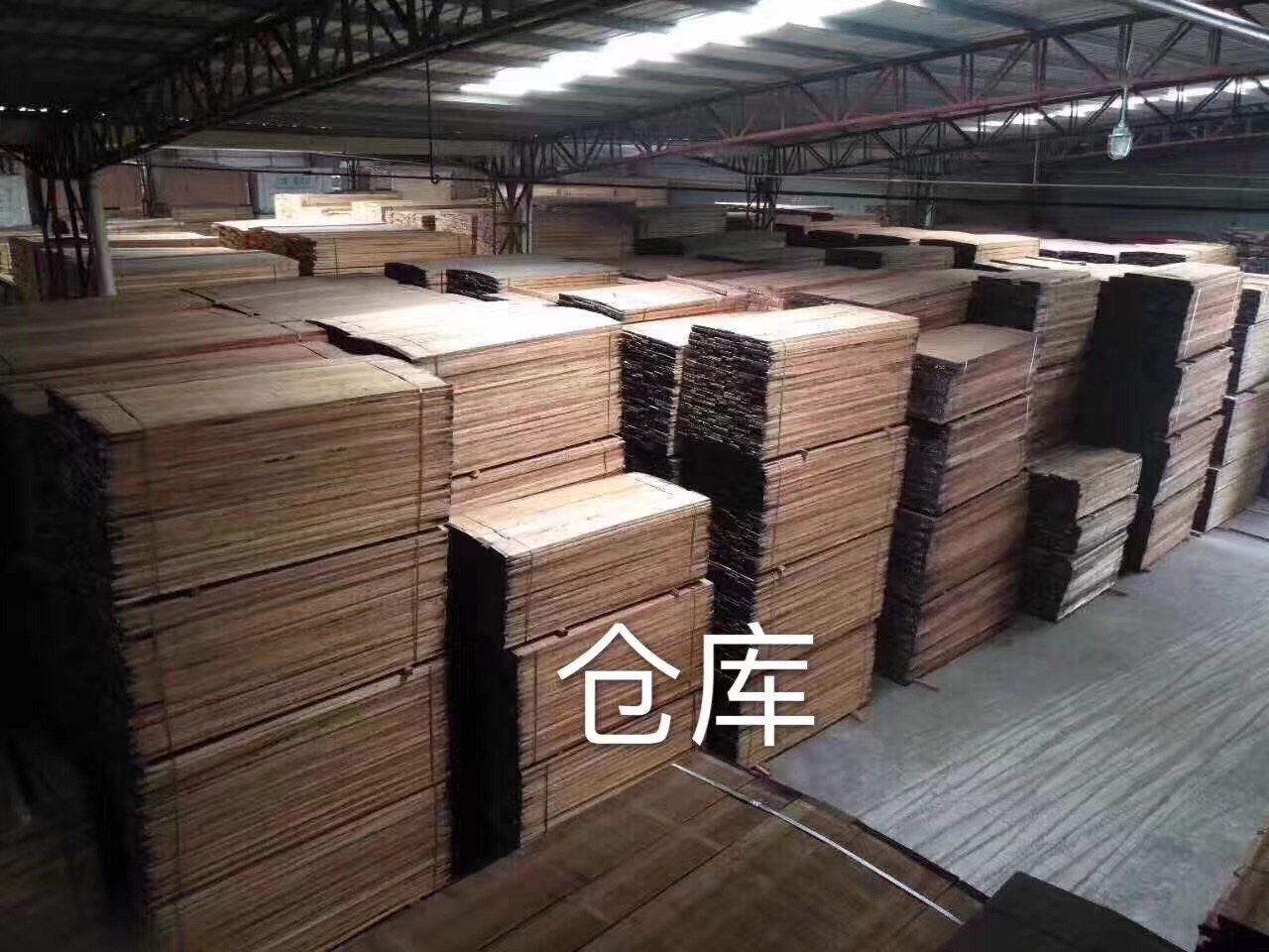 黃金胡桃木5.0-6.0到貨，顏色大美，極受歡迎。各位老板趕緊來(lái)下訂單咯。